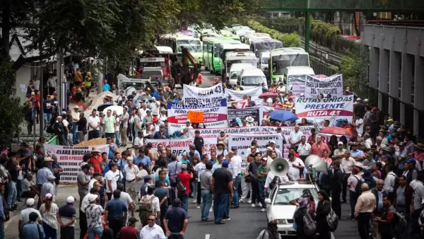 Comerciantes y Transportistas del Estado de México anuncian mega marcha pacífica hacia Palacio Nacional